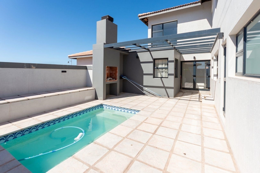 4 Bedroom Property for Sale in Langebaan Country Estate Western Cape